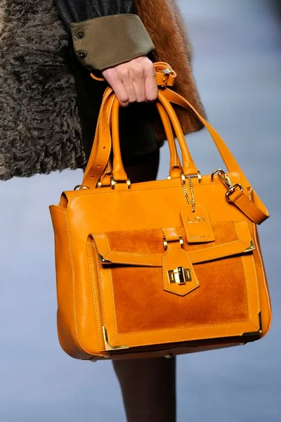 Look 43